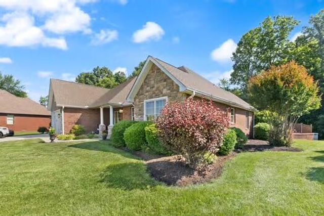 42 Deerfoot Drive, London, KY 40741