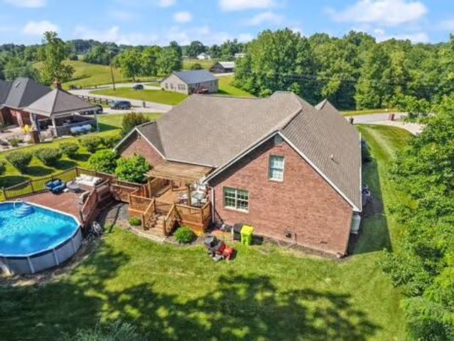 42 Deerfoot Drive, London, KY 40741