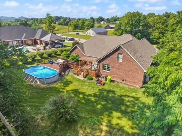 42 Deerfoot Drive, London, KY 40741