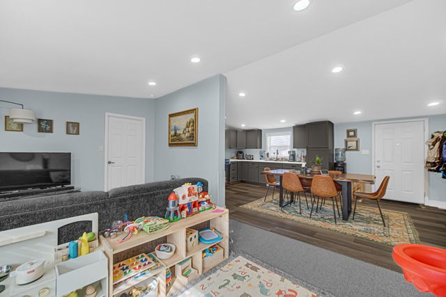 1415 N 200 E, Chesterton, IN 46304