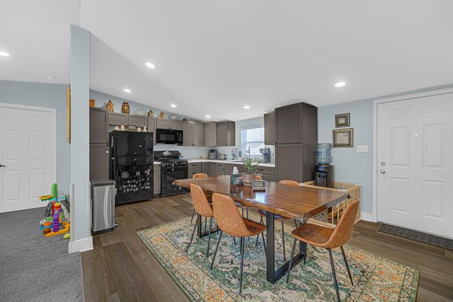 1415 N 200 E, Chesterton, IN 46304