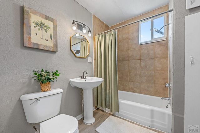1111 E River St, Pueblo, CO 81001