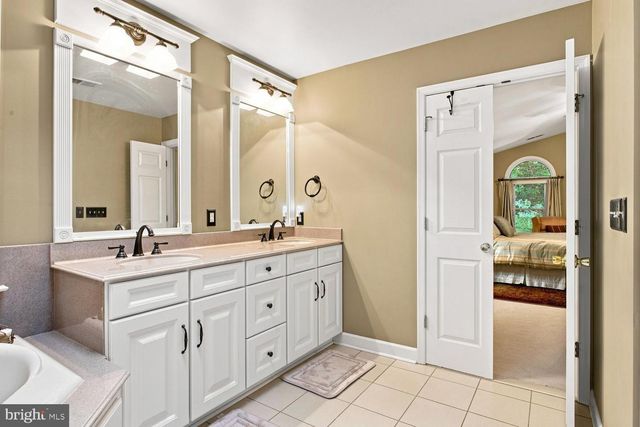 7740 CHAPEL POINT RD, Port Tobacco, MD 20677