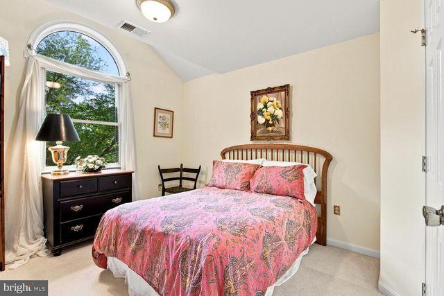 7740 CHAPEL POINT RD, Port Tobacco, MD 20677