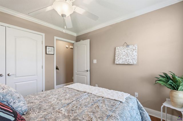 102 Rambling Creek Cove, Byron, GA 31008