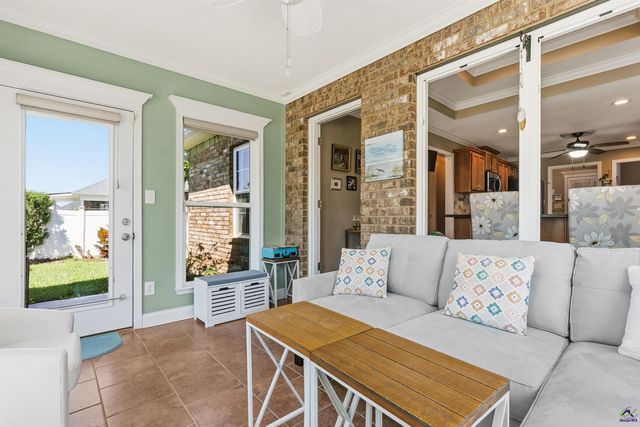 102 Rambling Creek Cove, Byron, GA 31008