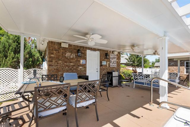 102 Rambling Creek Cove, Byron, GA 31008