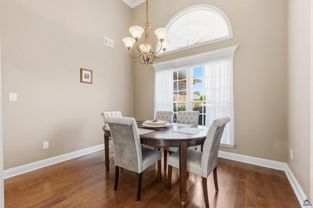 102 Rambling Creek Cove, Byron, GA 31008