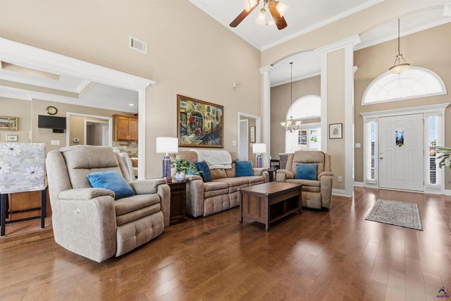 102 Rambling Creek Cove, Byron, GA 31008