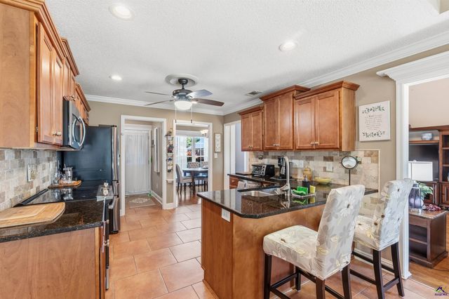 102 Rambling Creek Cove, Byron, GA 31008