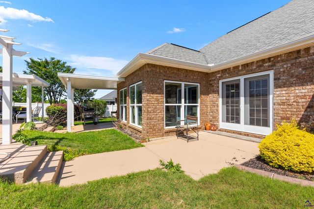 102 Rambling Creek Cove, Byron, GA 31008
