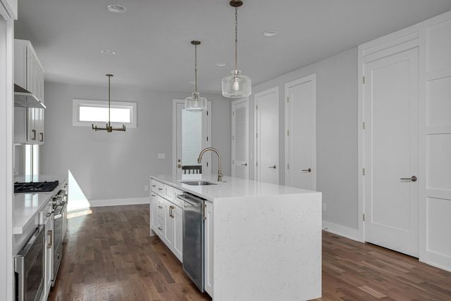 1936 Britt Pl, Nashville, TN 37208