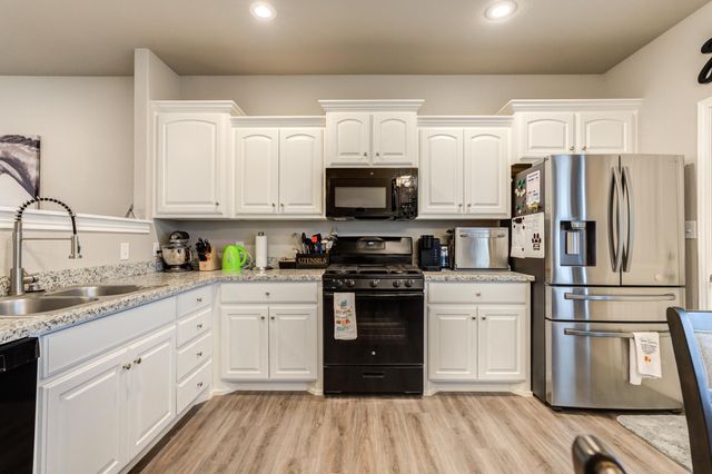 9801 Avenue R, Lubbock, TX 79423