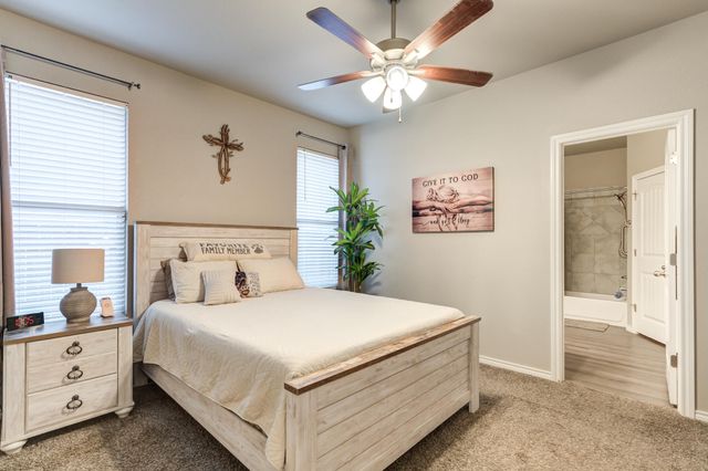 9801 Avenue R, Lubbock, TX 79423