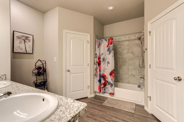 9801 Avenue R, Lubbock, TX 79423