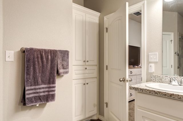 9801 Avenue R, Lubbock, TX 79423