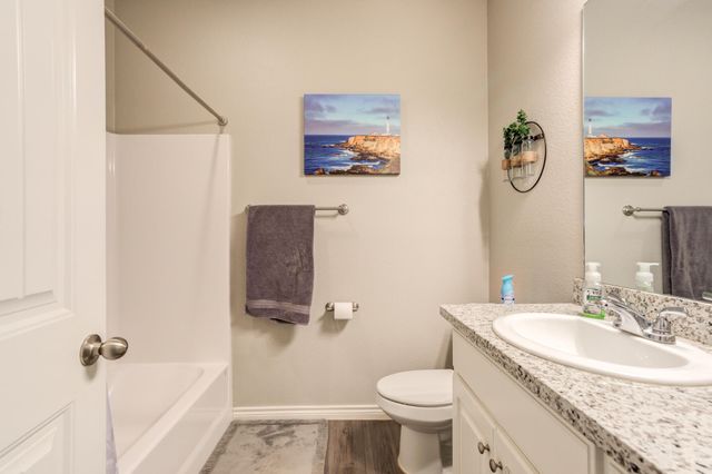 9801 Avenue R, Lubbock, TX 79423