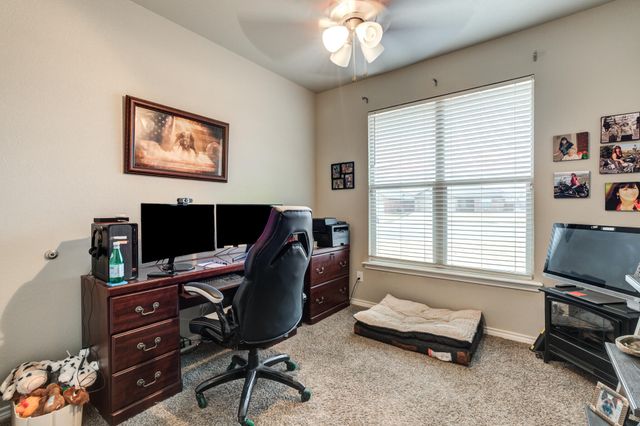 9801 Avenue R, Lubbock, TX 79423