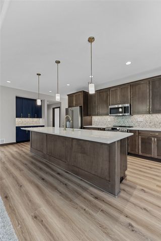 2043 Osage Court, Marion, IA 52302