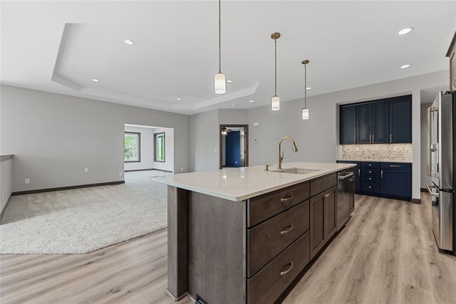 2043 Osage Court, Marion, IA 52302