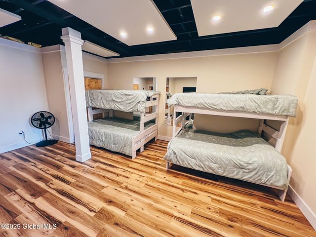 68 Harriman Road Ext, Sand Lake, NY 12018