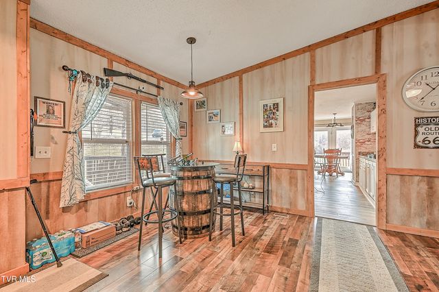 1096 Old Elizabethton Highway, Bluff City, TN 37618