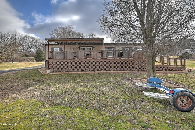 1096 Old Elizabethton Highway, Bluff City, TN 37618