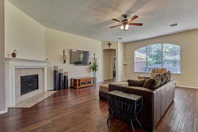 20835 Louetta Oak Drive, Spring, TX 77388