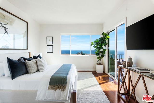 18111 Coastline Drive 1, Malibu, CA 90265
