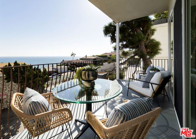 18111 Coastline Drive 1, Malibu, CA 90265