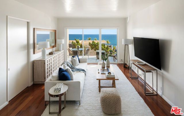 18111 Coastline Drive 1, Malibu, CA 90265