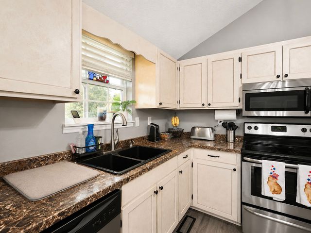 242 Thorne Cir, SE, Cleveland, TN 37323