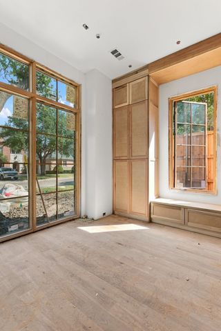 6716 Aberdeen Avenue, Dallas, TX 75230