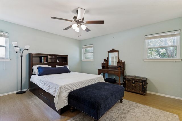 1121 W Redbud Drive, Hurst, TX 76053