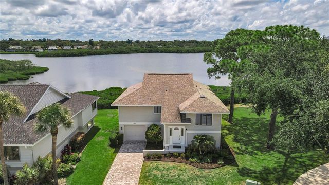 1015 TEAL POINTE, Tarpon Springs, FL 34689