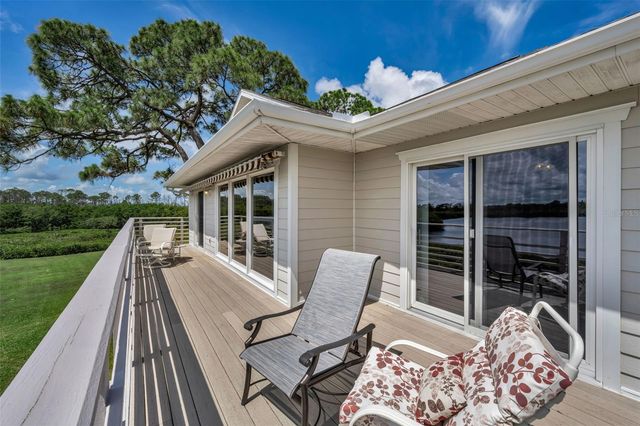1015 TEAL POINTE, Tarpon Springs, FL 34689
