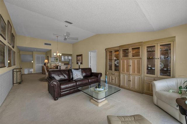 1015 TEAL POINTE, Tarpon Springs, FL 34689