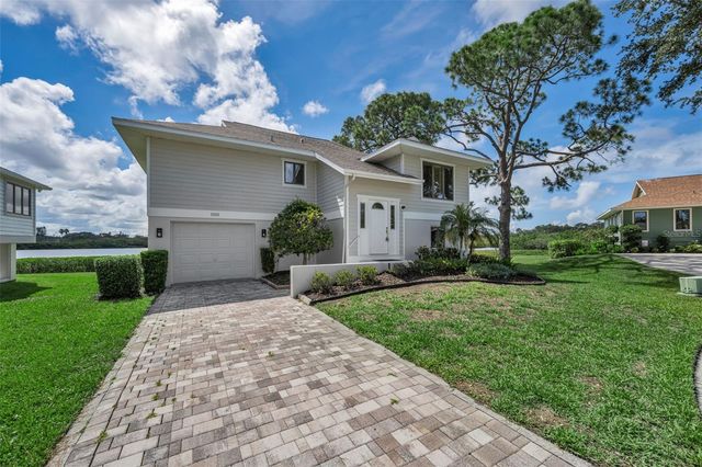 1015 TEAL POINTE, Tarpon Springs, FL 34689