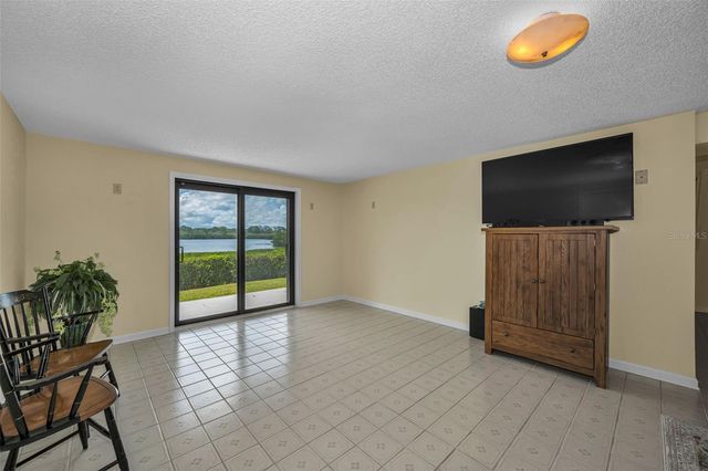 1015 TEAL POINTE, Tarpon Springs, FL 34689