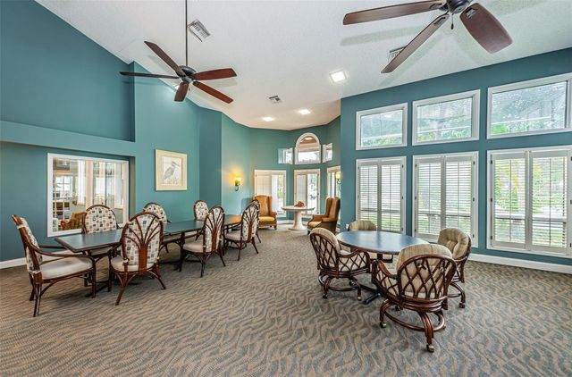 1015 TEAL POINTE, Tarpon Springs, FL 34689
