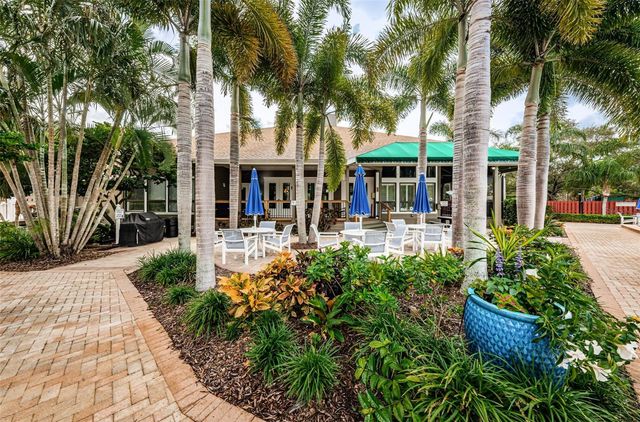 1015 TEAL POINTE, Tarpon Springs, FL 34689