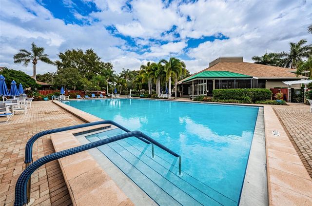 1015 TEAL POINTE, Tarpon Springs, FL 34689