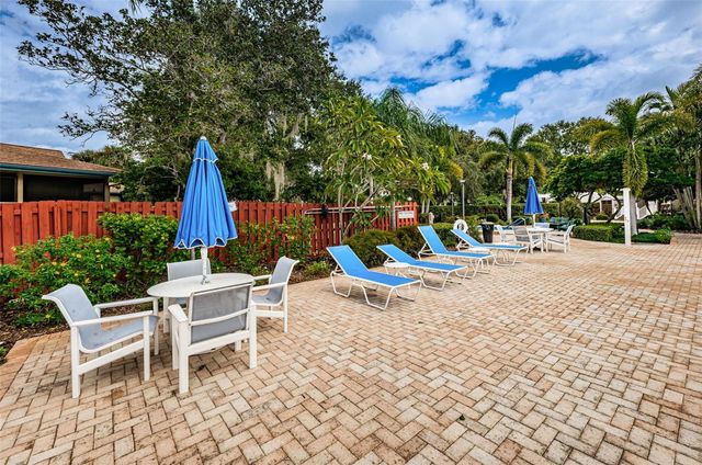 1015 TEAL POINTE, Tarpon Springs, FL 34689
