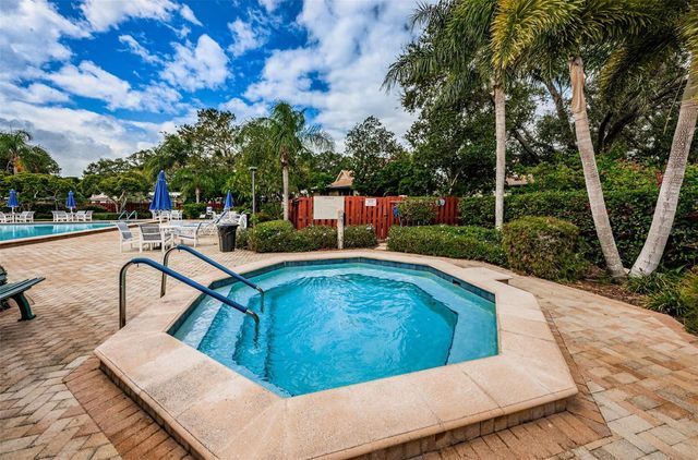 1015 TEAL POINTE, Tarpon Springs, FL 34689