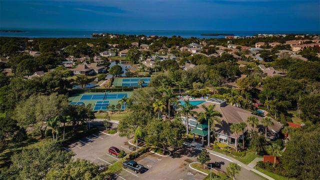 1015 TEAL POINTE, Tarpon Springs, FL 34689