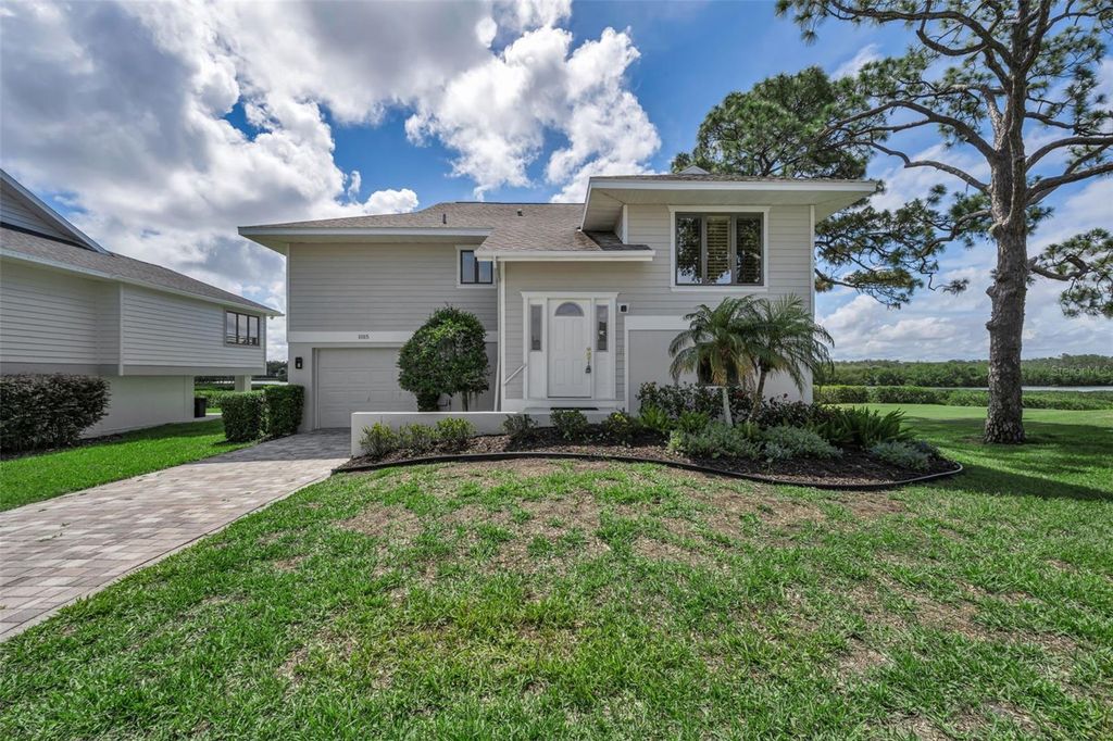 1015 TEAL POINTE, Tarpon Springs, FL 34689