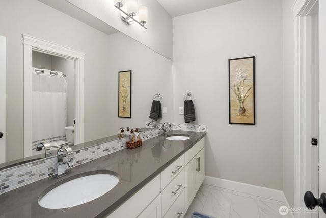 1442 241st Pl SE, Bothell, WA 98021