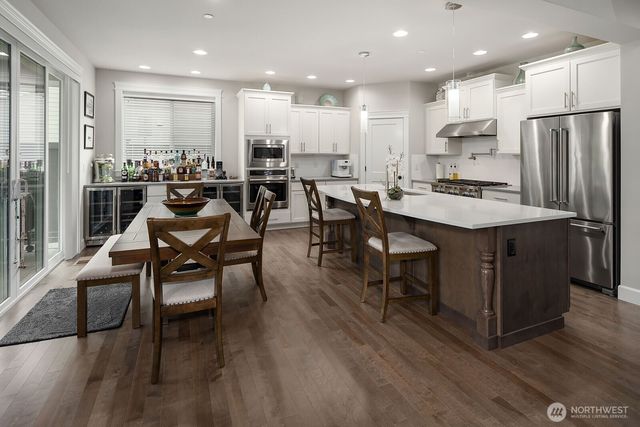 1442 241st Pl SE, Bothell, WA 98021