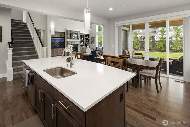 1442 241st Pl SE, Bothell, WA 98021