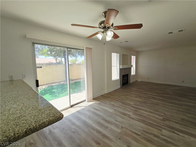7201 Scenic Desert Court, Las Vegas, NV 89131